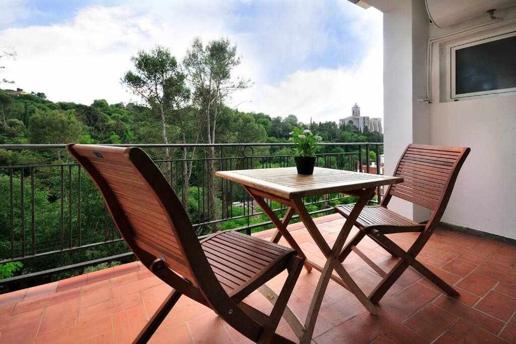 Apartamento Con Increibles Vistas Y Terraza Girona Exterior photo